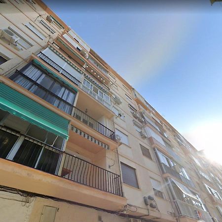 マラガApartamento En Calle Mendoza - Zona Huelin & 300 Mts De La Playaアパートメント エクステリア 写真
