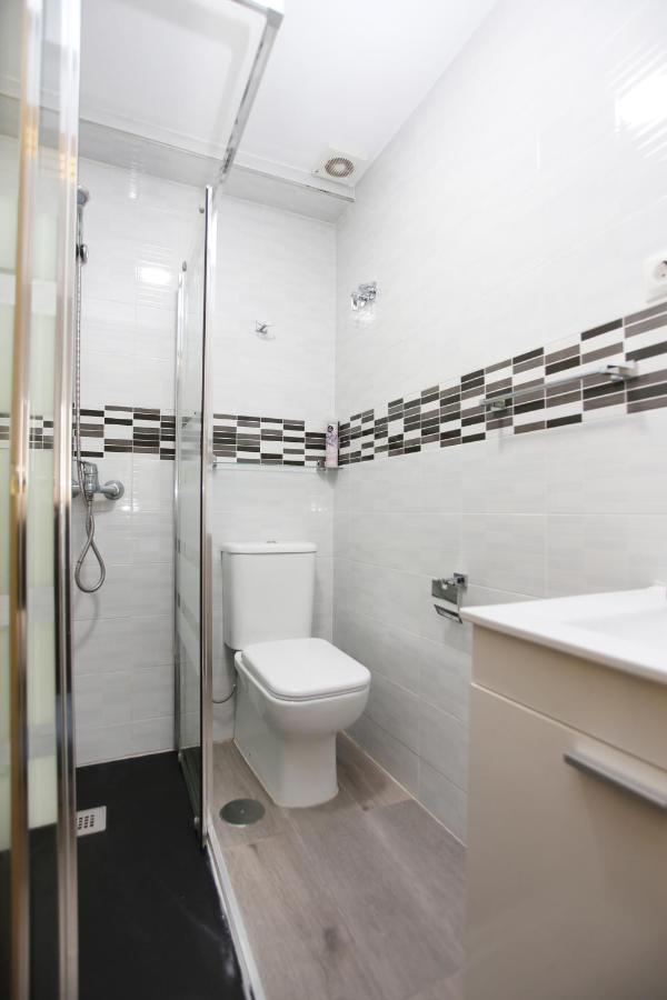 マラガApartamento En Calle Mendoza - Zona Huelin & 300 Mts De La Playaアパートメント エクステリア 写真